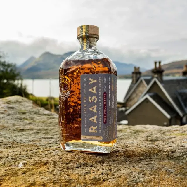 Isle of Raasay Full Monti single malt whisky 57,1% sherry