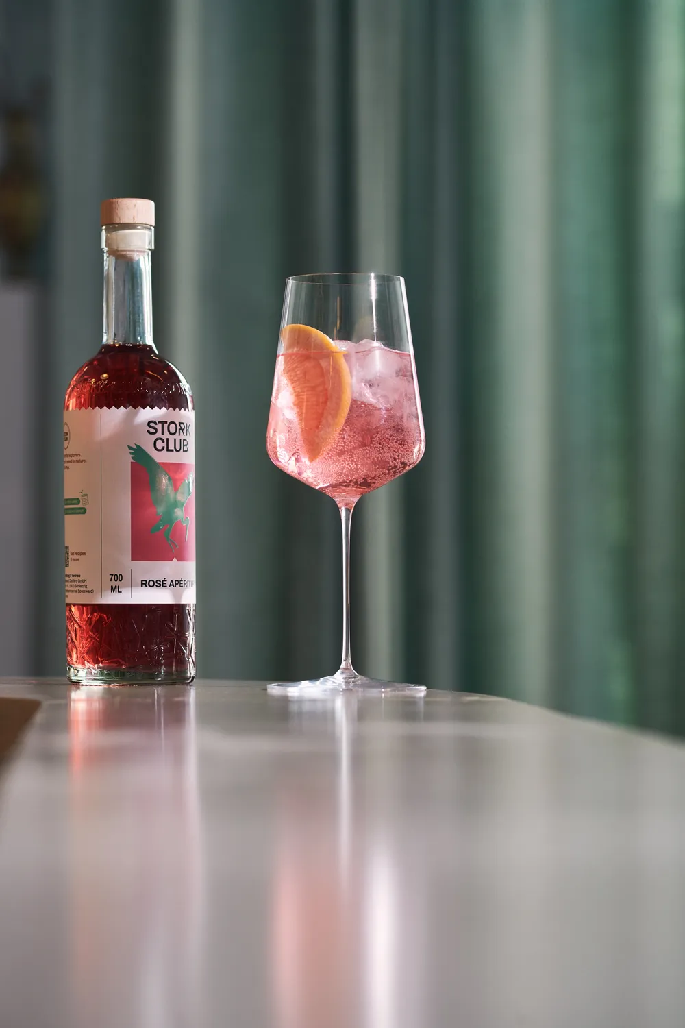 Stork Club Rosé apéritief fles 70cl 18% met box