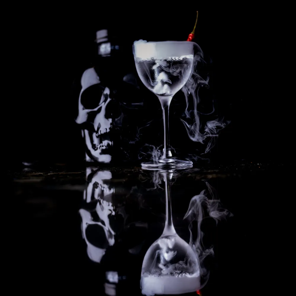 Crystal Head Onyx wodka 750 ml agave met 6 glaasjes zwart